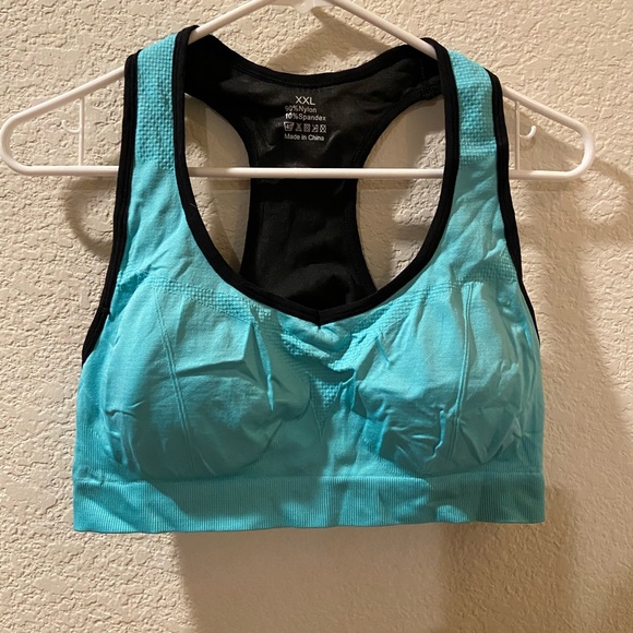 Sports bra - Picture 7 of 8